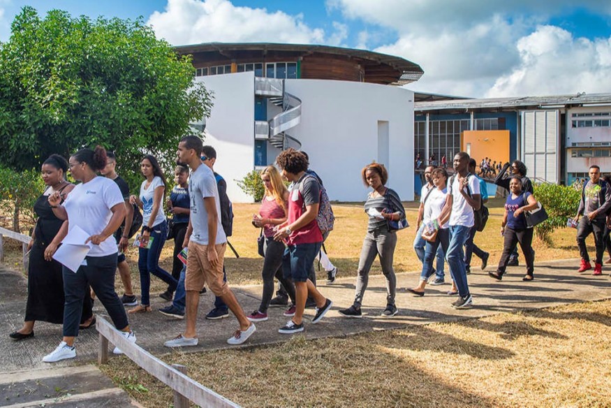 RENTRÉE SCOLAIRE : DE QUELLES AIDES PEUVENT BÉNÉFICIER LES ÉTUDIANTS ?